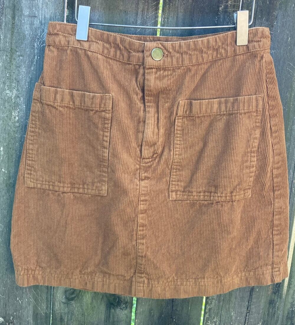 Japana - Retro 90s Y2K Inspired Corduroy Mini Skirt - S